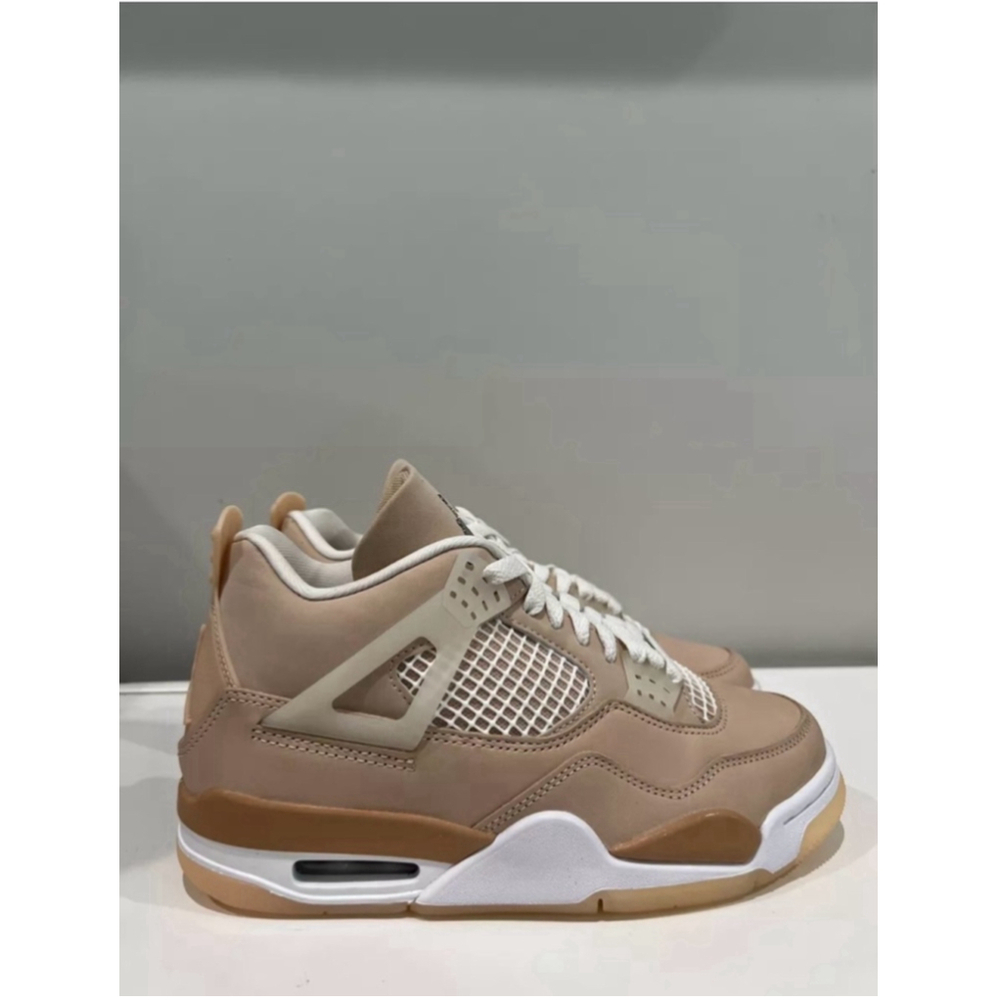 Nike Jordan 4 Retro Shimmer Metallic Sliver Women’s Size 8
